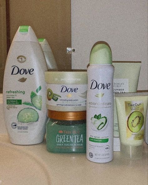 Dove Cucumber Products, Cucumber Scented Shower Routine, Green Body Wash, Cucumber Scent Combo, Cucumber Body Care, Cucumber Shower Routine, Green Tea Scent, Dove Cucumber Body Wash, Cucumber Body Wash