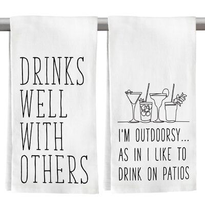 Drinks Well With Others, Tea Towels Diy, Bright Prints, Funny Tea Towels, Diy Towels, Towel Crafts, Kitchen Humor, Tea Towel Set, Diy Cricut