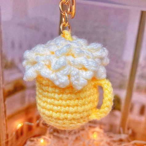 Crochet Beer Pattern PDF Pattern for Beginner With Detailed - Etsy New Zealand Picture Crochet, Crochet Beer, Macrame Dress, Crochet Tips, Bottle Charms, Chain Pattern, Crochet Tutorials, Crochet Keychain, Airpod Case