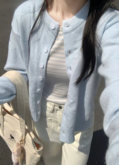 Blue Outfit Korean, New Era Outfit, Modest Girly Outfits, Fashion Top Outfits, Korean Casual Outfits, Casual Chic Outfit, Simple Trendy Outfits, Blue Outfit, 가을 패션