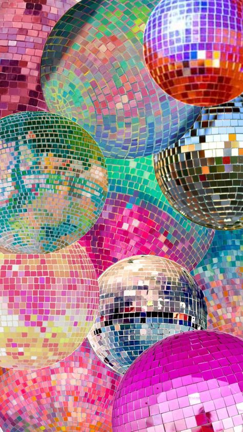 Disco Ball Picture, Animated Garden, Happy Wallpapers, Disco Background, Garnet Steven, Background Inspiration, Car Candles, Animation Cartoon, Preppy Wallpaper