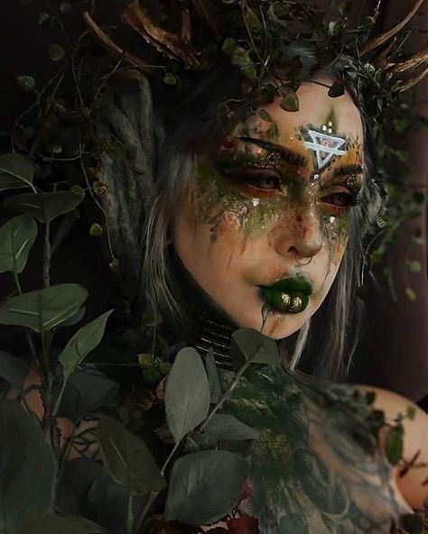 Elements Makeup, Celtic Otherworld, Class Photoshoot, Viking Makeup, Fantasy Make-up, Goddess Makeup, Nature Goddess, Witch Makeup, Earth Goddess