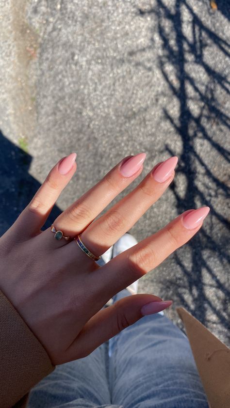 Dusty Rose Almond Nails, Almond Nails Mauve, Purple Nude Nails, Mauve Almond Nails, Almond Acrylic Nails Solid Color, Pink Nude Almond Nails, Mauve Pink Nails, Nude Nails Inspo, Nude Almond Nails