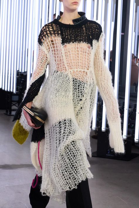 Sacai Fall 2024 Ready-to-Wear Collection | Vogue Knit Fashion Runway, Fashion Design School, Distressed Sweaters, Archive Fashion, Sweater Trends, Design School, Knitwear Fashion, Trend Report, Runway Looks