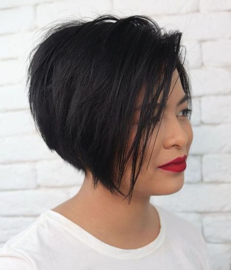 Sharp and Dark Bob Pixie Edgy Short Haircuts, Pixie Bob Hairstyles, Pixie Bob Haircut, Long Face Hairstyles, Light Blonde Hair, Natural Wavy Hair, Short Straight Hair, Short Bob Haircuts, Haircuts For Long Hair