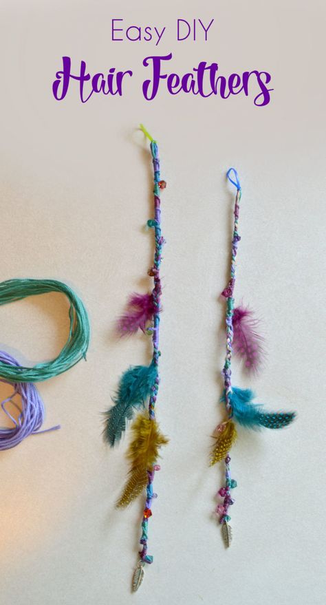 Diy Seed Bead Hair Clip, How To Make Feather Hair Extensions, Diy Hair Feather Extension, Diy Feather Hair Extensions, Hair Accessories Crafts, Diy Feather Hair Accessories, Diy Pirate Hair Beads, Festival Hair Accessories Diy, How To Make Clip In Hair Wraps