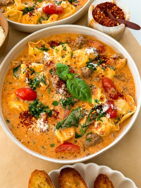 » Tortellini Soup Cheese Fatayer, Chipotle Salmon, Cajun Alfredo, Homemade Italian Sausage, Salmon Bowls, Shrimp Stuffed, Stuffed Pasta, Pasta Shells, Tortellini Soup