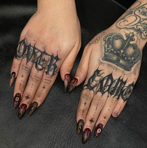 💥💥💥 blast over of these knuckles on @kendramaxine.tattoo. Sat soooo well- we have a little fine tuning to do at their touch up but happy with how it turned out! - #knuckletattoo #knucklestattoo #handtattoo #handtattoos #photography #love #insta #tiktok #tattooed #vancouvertattoo #mtltattoo #albertatattoo #vancouver Word Knuckle Tattoos For Women, Birth Year Knuckle Tattoo, Words On Knuckles Tattoo, Knuckle Tattoos Font, Barbed Wire Knuckle Tattoo, Knuckle Tattoo Words, Mens Knuckle Tattoos, Love Knuckle Tattoo, Knuckle Tattoos For Women Words