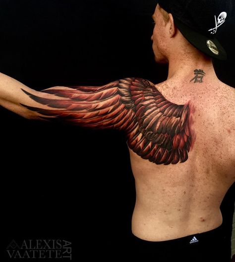 Owl Wing Shoulder Blade & Arm Piece | Best tattoo design ideas Alas Tattoo, Wing Tattoo Men, Bird Tattoo Men, Cream Tattoo, Blade Tattoo, Dragons Tattoo, Shoulder Blade Tattoo, Owl Wings, Mens Shoulder Tattoo