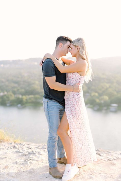 Romantic Picture, Laguna Gloria, Dripping Springs, Engagement Photo Inspiration, Texas Hill Country, Engagement Sessions, Photographer Branding, Austin Texas, Austin Tx