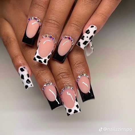 Cowprint Nail Design Short, Cow Nails Short, Short Cow Print Nails, Uni Nails, Country Acrylic Nails, Cow Print Nails, Nail Work, Cow Nails, Cow Birthday