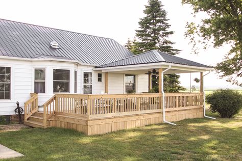 Deck Ideas With Outdoor Kitchen, Back Deck Remodel Before And After, Minimalist Porch Ideas, Deck Off Back Of House Farmhouse, Pergola On Deck, Patio Goals, Deck Dimensions, Deck Addition, Gazebo On Deck