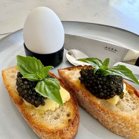 Eggs for breakfast. Lots of them ♣️ . . @gourmethousecaviar @drewkandrade @auracalifornia . . #culinarydelights #kitchens #kitchenessentials #utensils #chefknives #caviar #breakfastofchampions #sharp #foodadventure #eggsandtoast Caviar Toast, Caviar Breakfast, Caviar Kaspia Paris, Caviar Dishes, Osetra Caviar, Breakfast Of Champions, Food Ads, Chef Knife, Kitchen Essentials