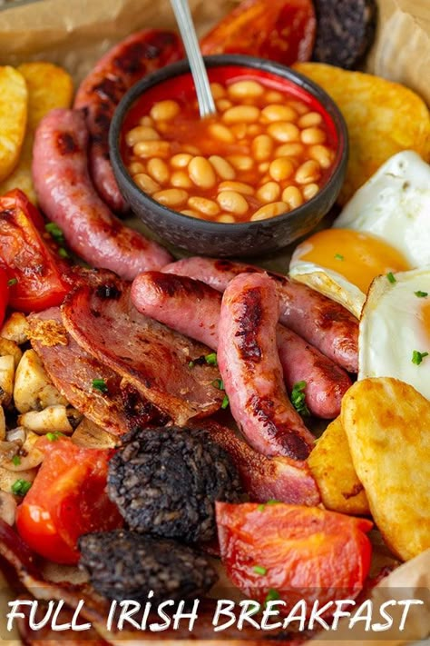 Full Irish Breakfast Traditional, Irish Fries, Traditional Irish Breakfast, Full Irish Breakfast, Irish Recipes Authentic, Irish Kitchen, Irish Cooking, Irish Recipes Traditional, Irish Dishes