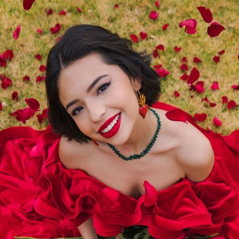 Angela Aguilar, Mexican Artwork, Nice Tops, Beautiful Pictures, Choker Necklace, Statement Necklace, Red, On Instagram, Instagram