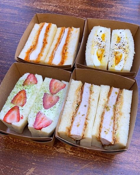 Japanese Sandwich Aesthetic, Japanese Sando, Japanese Sandwiches, Japanese Sandwich, Sandwich Packaging, Brunch Time, Cute Baking, Food Travel, Sandwich Recipes