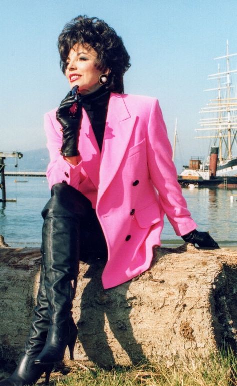 Joan Collins Collection Joan Collins 80s, Joan Didion Sunglasses, Joan Collins Dynasty 1980s, Dynasty Fashion, Dame Joan Collins, Leather Outfits Women, Gloves Women, Theatrical Romantic, Joan Collins