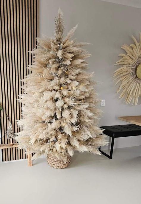 Salon Christmas Decor Ideas, Salon Christmas Decor, Christmas Salon, Unconventional Christmas Trees, Salon Christmas, Dried Foliage, Charlie Brown Tree, Contemporary Christmas Trees, Boho Christmas Tree