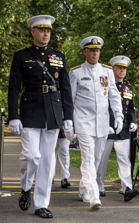 Us Marines Uniform, Marine Corps Uniforms, Marines Uniform, Philippine Army, Military Suit, Cop Uniform, Navy Uniform, Army Couple, Navy Uniforms