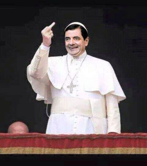 funny pictures amusing hilarious \ pictures photoshops \ face swap \ Mr. Bean \ Rowan Atkinson \pope Mr Bean Memes, Middle Finger Picture, Ms Bean, Mr Bean Funny, Johnny English, Funny Vintage Photos, Rowan Atkinson, Funny Photoshop, Weird Images