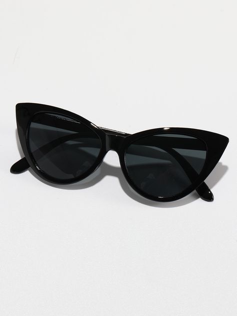 Stylish Sunglasses Women, Pretty Sunglasses, Fancy Glasses, Cat Eye Sunnies, Trendy Glasses, Cat Eye Sunglasses Women, Sunglasses Women Fashion, Stylish Glasses, Jewelry Accessories Ideas