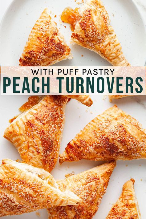 Peach Turnovers with Puff Pastry These peach turnovers couldn't be easier! Frozen puff pastry, peach jam, and a warming note of ground cardamom are a simple, gorgeous combo. We use store-bought peach jam in this recipe, because a) it's easy, and b) it's practically foolproof in turnovers. Pie, Recipes With Peach Jam, Peach Turnovers Puff Pastries, Turnovers With Puff Pastry, Peach Turnovers, Peach Puff Pastry, Easy Puff Pastry Recipe, Peach Compote, Vegan Peach