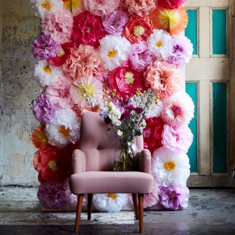 Photo backdrops Selfie Wall, Diy Photo Backdrop, Party Checklist, Instagram Wall, Backdrop Diy, Flower Wall Backdrop, Backdrop Ideas, Paper Flower Backdrop, Diy Backdrop