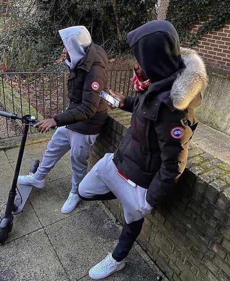 London Drip💧 on Instagram: “Big leagues🗞 Follow @lndndrips - #Fashion #Style #OOTD #InstaFashion #Vintage #FashionBlogger #Fashionista #StreetStyle #Stylish #instastyle” Canada Goose Chilliwack Men, Uk Boys Roadmen Aesthetic, London Drip, London Outfit Winter, Tech Fits, Nike Tech Tracksuit, British Rappers, Drip Fits, Thug Style