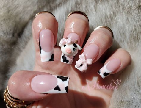 Baby pink moo Cow Pattern Nails, Pink Cow Nails, Animal Nail Designs, Pattern Nails, Bow Nail Designs, Kids Nail Designs, Nail Art For Kids, Cow Nails, Old Forge