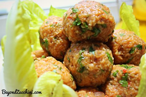 Lentil Kofta, Lentil Balls, Kofta Recipe, Middle East Food, Armenian Recipes, Savory Meals, Meat Alternatives, Minced Meat, Healing Food