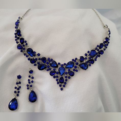 This Was Baught As A Bridal Set, But Never Worn. Costume Peice And Matches Well With A Tiara In My Collection. Blue Royal Jewelry, Royal Blue Necklace, Navy Blue Necklace, Royal Blue Quince, Blue Choker Necklace, Ball Dance, Blue Quince, Blue Choker, Accessories Inspiration