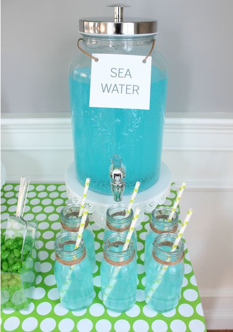 Sea Theme For Birthday, Sealife Party Ideas, Jellyfish Party Decor, Birthday Party Ocean Theme, Mermaids And Sharks Birthday Party Decorations, Sea Party Food Ideas, Sea Turtle Food Ideas, Ocean Themed Brunch, Marine Biology Birthday Theme