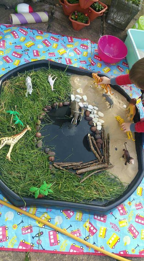 Jungle Tuff Tray Ideas, Safari Sensory Play, Africa Tuff Tray, Jungle Animals Tuff Tray, Dear Zoo Tuff Tray Ideas, Jungle Messy Play, Animal Messy Play, Dear Zoo Sensory Tray, Habitat Sensory Bins