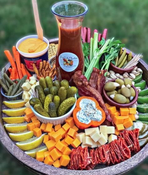 Bar Food Charcuterie Board, Cocktails And Charcuterie, Sangria Charcuterie Board, Outdoor Picnic Party Food, Bunco Brunch Ideas, Vegas Themed Charcuterie Board, Charcuterie Board Ideas Bachelorette, Charcuterie Board Ideas Birthday Party, Cocktail Charcuterie Board Ideas