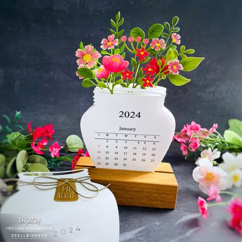 Spellbinders- DIY 2024 Desk Calendar - H MADE BOUTIQUE Handmade Desk Calendar, Creative Desk Calendar, Homemade Calendar, Diy Desk Calendar, Bridal Umbrella, Flower Calendar, Calendar Craft, Notebook Cover Design, Christmas Sentiments