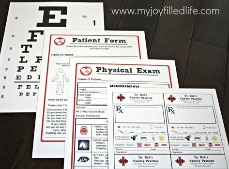 Pretend Play Doctor Free Printables, Diy Play Doctor Office, Doctors Office Dramatic Play Preschool Free Printables, Pretend Doctor Office, Doctor Dramatic Play Printables Free, Pretend Play Doctors Office, Dramatic Play Doctors Office, Doctor Role Play, Pretend Play Printables