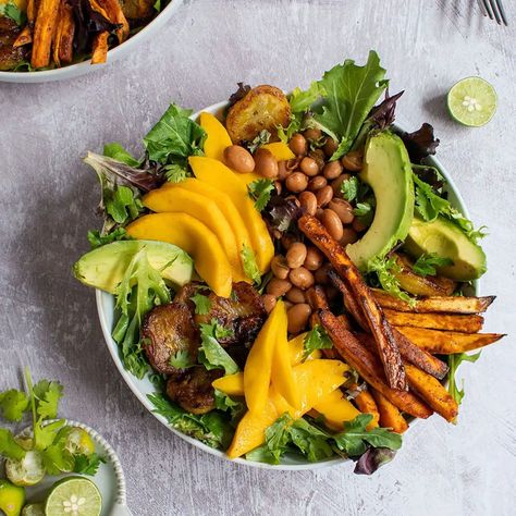 When you need an exciting salad, make this Cuban salad with mango and Cajun spiced sweet potato, finished with an incredible Southwestern dressing. Cuban Salad, Cajun Salad, Southwestern Dressing, Mango Salad Recipe, Exciting Salads, Hearty Salad Recipes, Salad With Mango, Vegetarian Salad, Carrot Cupcake