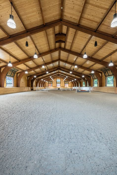 We ensure your riding arena not only meets the necessary safety and riding standards but also provides you and your horses with an outstanding equestrian experience. Rich Equestrian Aesthetic, Rich Equestrian, Luxury Horse Barns, Equine Facility, Horse Riding Arena, Equestrian Barns, Luxury Horse, Horse Farm Ideas, Barn Builders