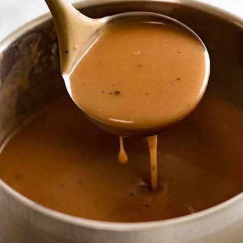 Kfc Gravy Recipe, Kfc Gravy, Ham Gravy, Gravy From Scratch, How To Make Gravy, Recipetin Eats, Recipe Tin, Gravy Sauce, Brown Gravy