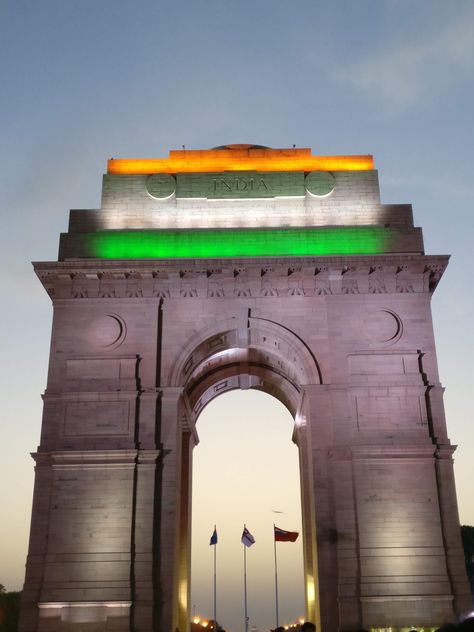 A beautiful evening in Delhi at one of the most popular places. Follow on instagram for more! #travel #delhi #photography #experiences Delhi Photography, Anime Lyrics, Best Quotes In Urdu, India Gate, Popular Places, Beautiful Evening, Follow On Instagram, New Delhi, Gate