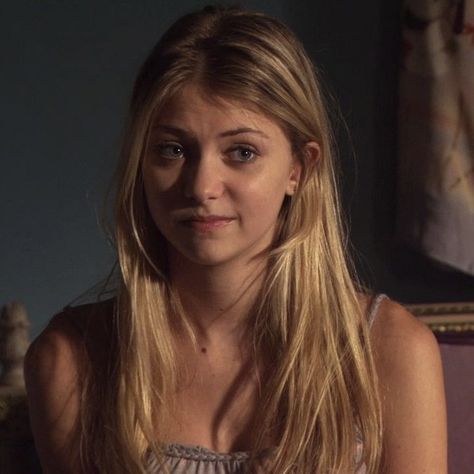 Gossip Girl Hairstyles, Jenny Humphrey, Blonde Actresses, Kylie Kristen Jenner, Taylor Momsen, Girl Celebrities, Girl Inspiration, Instagram Photo Inspiration, Just Girl Things