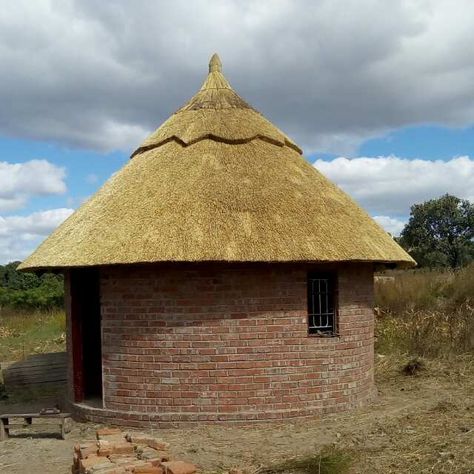 Framework Thatchers Zimbabwe: WE THATCH ZIMBABWEAN RURAL HUTS CALL OR WHATSAPP FRAMEWORK THATCHERS ZIMBABWE ON 0773974777 OR 0772389998 Grass Thatched Houses, Round Homes, African Hut, Round House Plans, 4 Bedroom House Designs, Hut House, Flat Roof House, African House, Thatched House