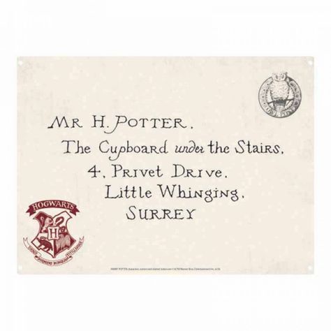 Hogwarts Brief, Harry Potter Letters, Harry Potter Display, Harry Potter Letter, Harry Potter Bedroom, Harry Potter Poster, Hogwarts Letter, Under Stairs Cupboard, Anniversaire Harry Potter