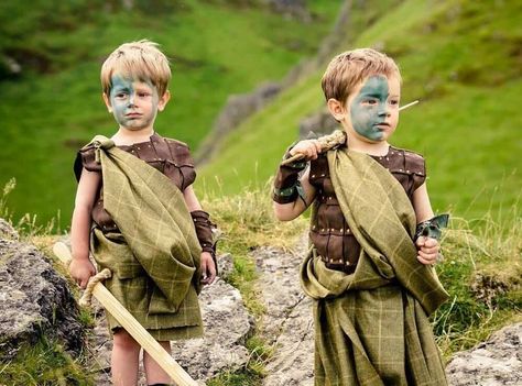 Celtic Boy Names, Irish Boy Names, Irish Girl Names, Storybook Land, Great Kilt, Irish Mythology, Warrior Costume, Celtic Warriors, Irish Baby