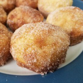 Brunch Meals, Breakfast Puffs, French Breakfast Puffs, Apartment Recipes, Timmy Time, Sweet Husband, French Breakfast, Puff Recipe, Sweet Muffin