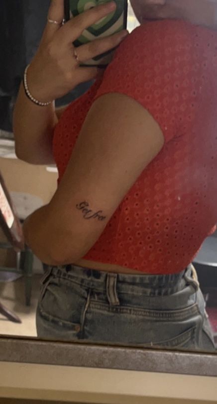 Get Free Lana Del Rey Tattoo, Get Free Tattoo Lana, Get Free Tattoo, Lana Del Rey Tattoos, Tattoo 2023, Favorite Tattoos, Tattoo Board, Fall 23, Red Tattoos