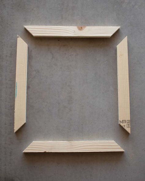 How To Make An Angled Corner Wood Frame How To Make A Frame Diy, Wood Frame Diy, Wooden Frame Diy, How To Build A Frame, Make A Picture Frame Diy, How To Make A Wooden Frame, Diy Wooden Frame, How To Build A Picture Frame, How To Make A Frame For A Picture