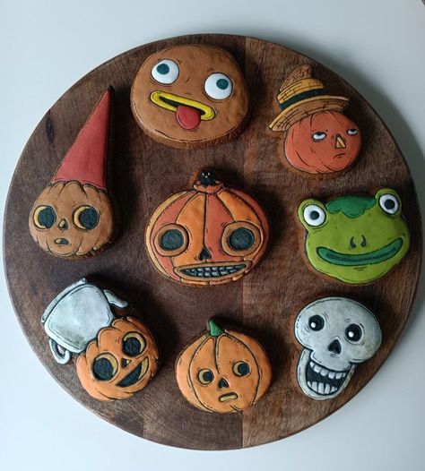 Over The Garden Wall Dessert, Over The Garden Wall Food Ideas, Over The Garden Wall Snacks, Over The Garden Wall Birthday Party, Over The Garden Wall Food, Over The Garden Wall Cake, Over The Garden Wall Party, Kitchen Witch Recipes, Halloween Breakfast