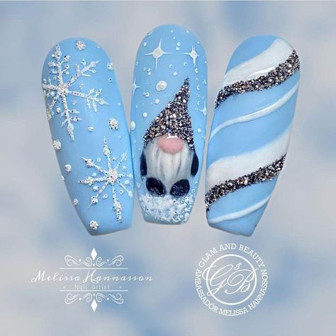 Christmas Nomes Nails, Christmas Nails Blue And White, Blue Christmas Nail Designs, Blue Winter Nail Designs, Best Christmas Nails, Blue Winter Nails, Christmas Nail Designs Acrylic, Nail Art Designs 2023, Winter Nail Art Designs