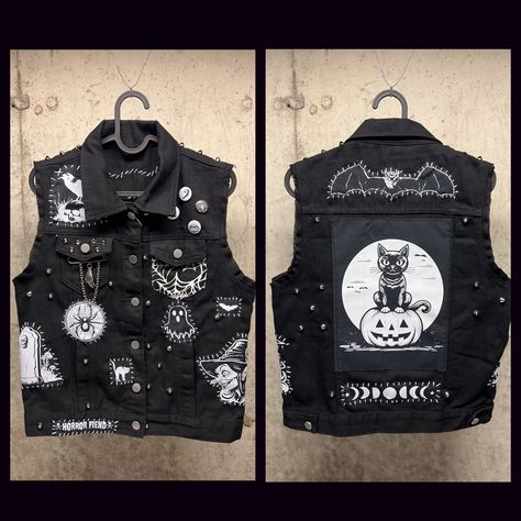 Get ready to make a hauntingly stylish statement with this Women's Halloween Horror Punk Vest! Perfect for Halloween enthusiasts, punk rockers, and anyone who loves to celebrate the spooky season year-round. This one-of-a-kind vest is designed to showcase your love for all things dark and daring! Features: *Custom-Made for You: Available in all sizes, each vest is carefully crafted to order.  *Hand-Stitched Details: Every patch is  hand-stitched with thick white thread, adding a bold, contrastin Spider Punk Outfit Ideas, Battle Vest Ideas, Gerard Keay, Alternative Fashion Diy, Diy Punk Clothes, Punk Fits, Customizing Clothes, Punk Denim Jacket, Vest Ideas